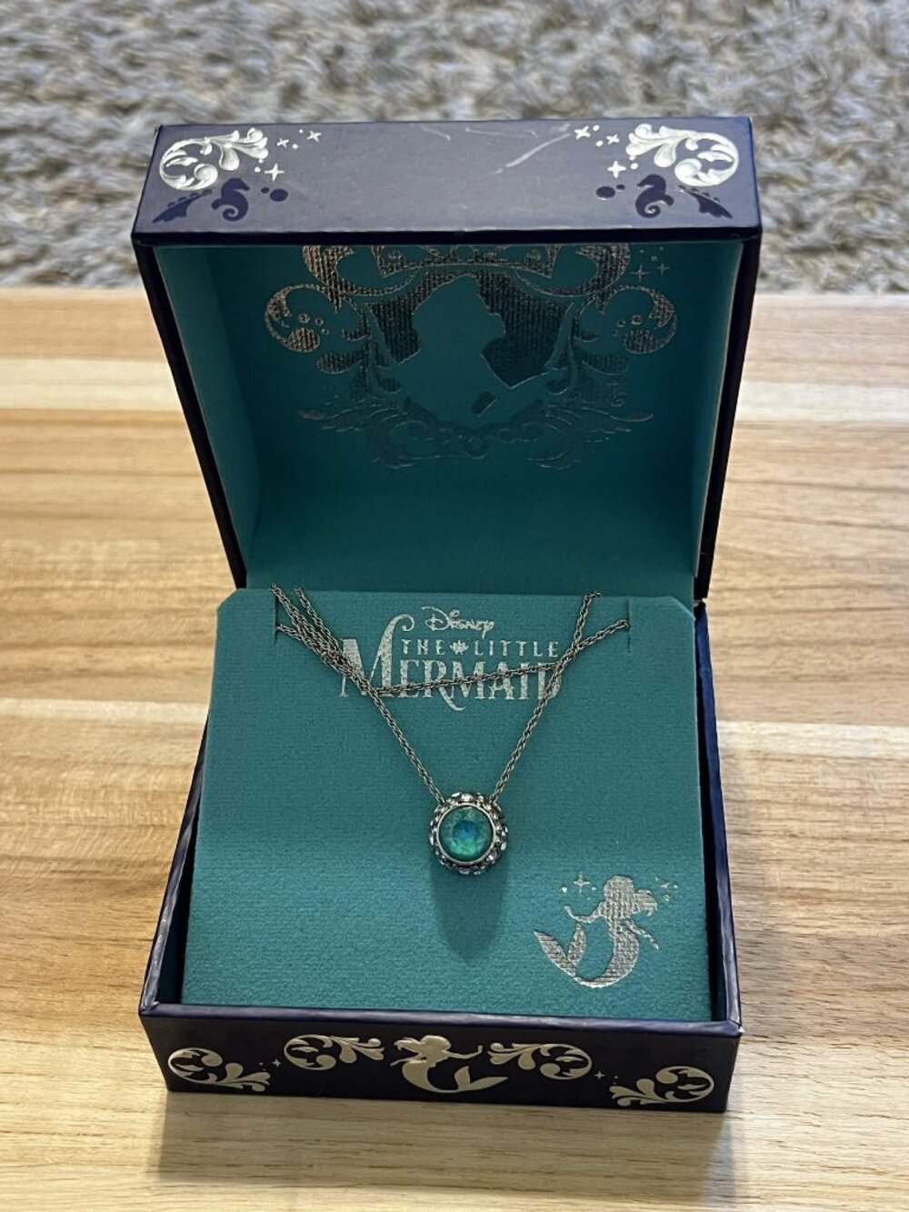 Brand New Rock Love Little Mermaid Seashell Pendant